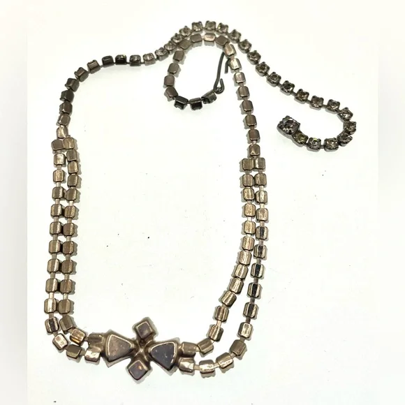 VTG 1950s Rhinestone Necklace Silver Tone Bow Design Bridal Prom Statement MCM - Picture 3 of 5